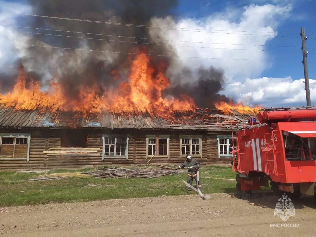 Пожар в п. Жигалово — МЧС России по Иркутской области